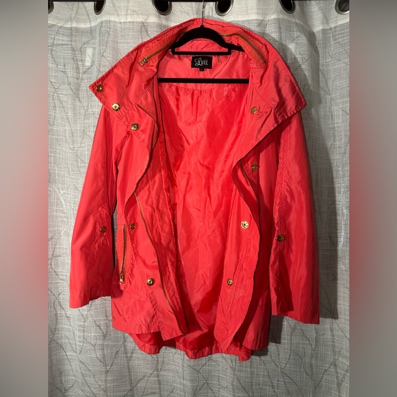 LUiI RAIN Coat Beautiful salmon/coral in color size large - Picture 6 of 15